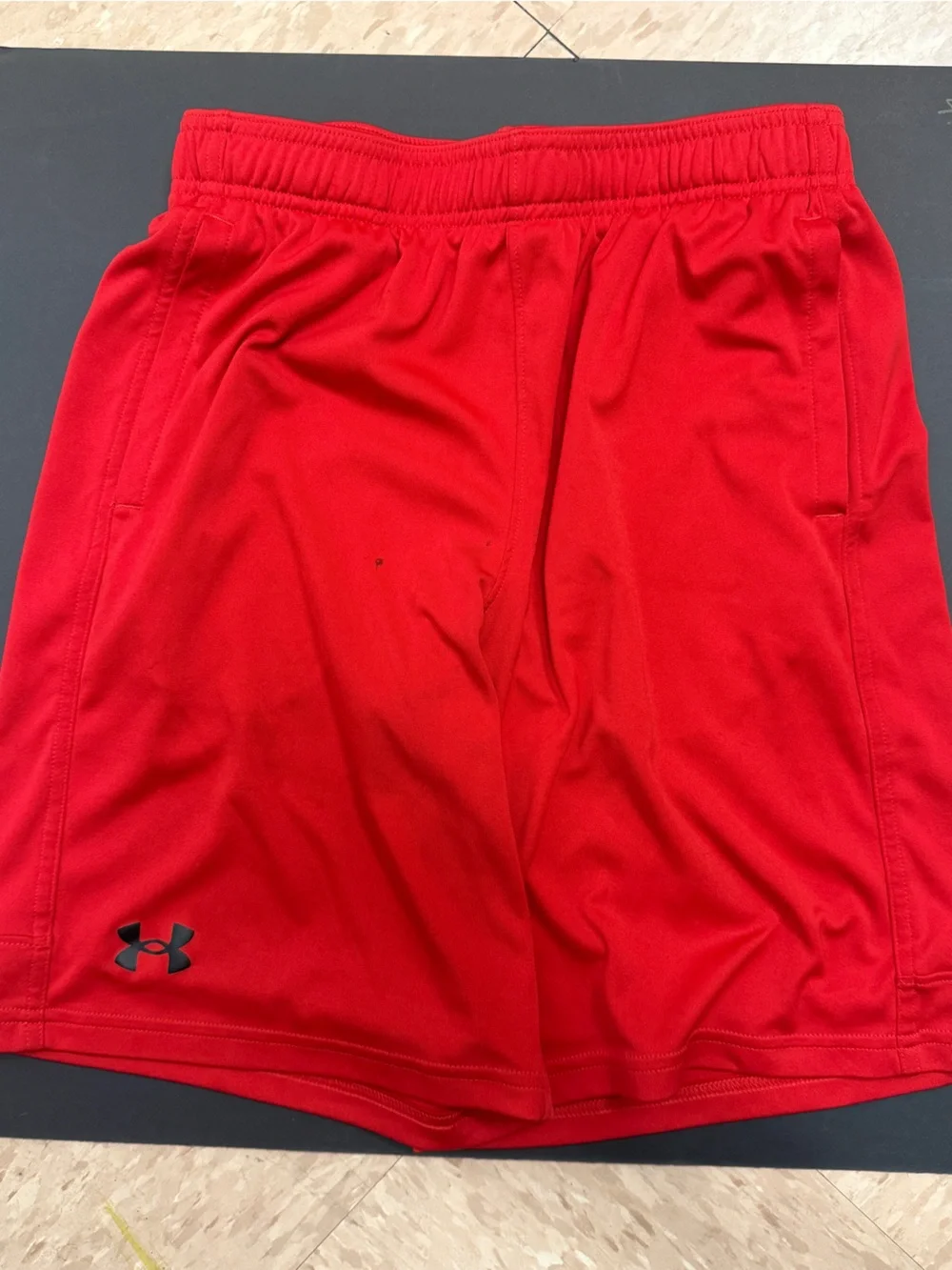 4 boys Under Armour shorts bundle